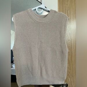 Sleeveless sweater